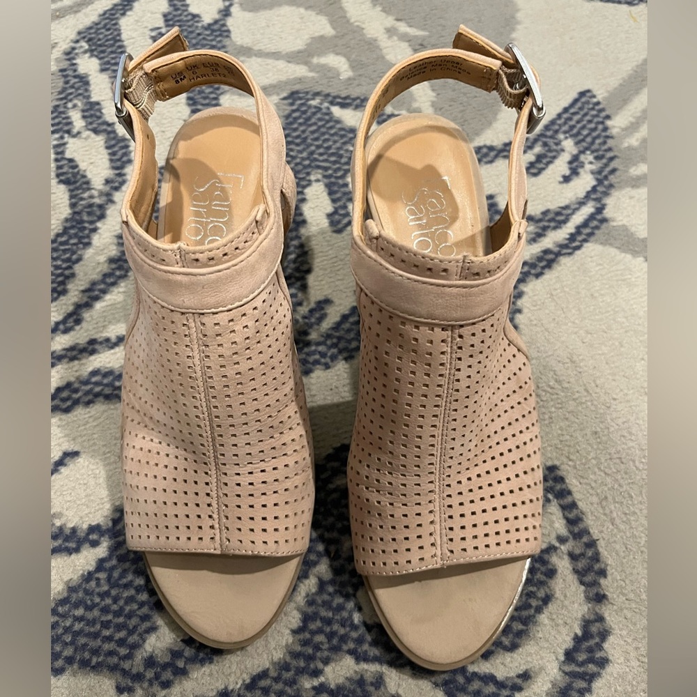 Pink/Nude Open-toed Franco Sarto Heels Size 8M
